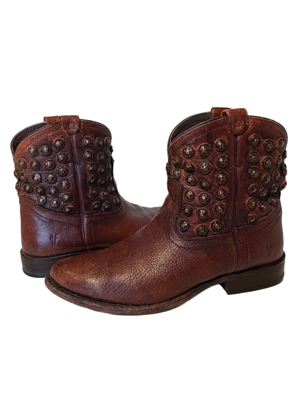 Frye Wyatt Disc Short Boot in Brown